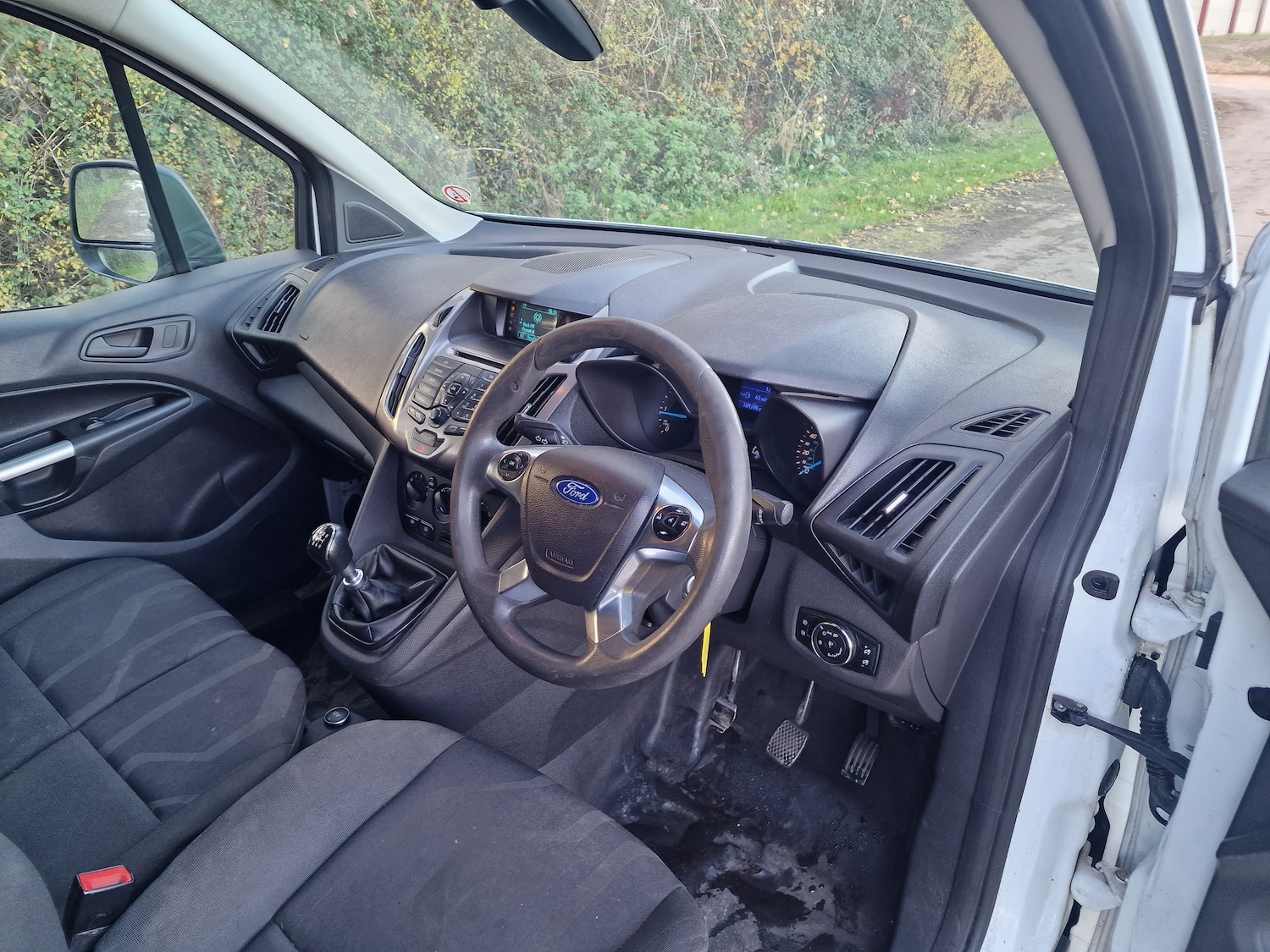 Used Ford Transit Connect 2014 for sale - 76415640: Photo 11