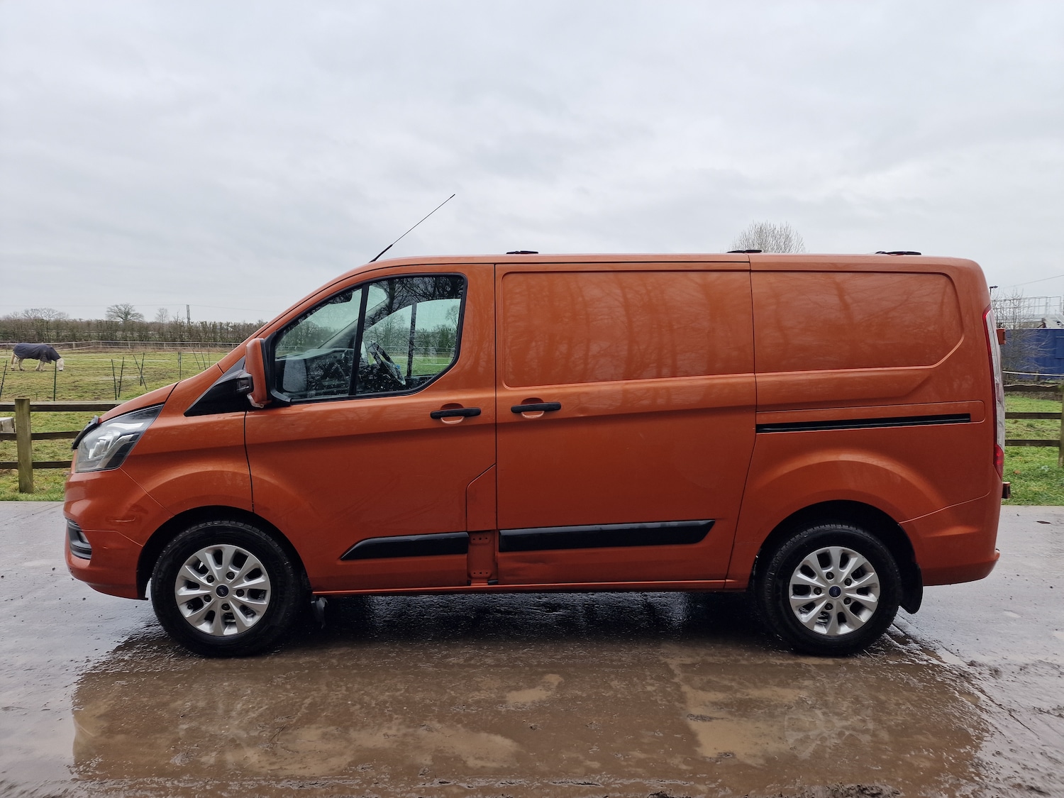 Used Ford Transit Custom 2019 for sale - 77420282: Photo 8