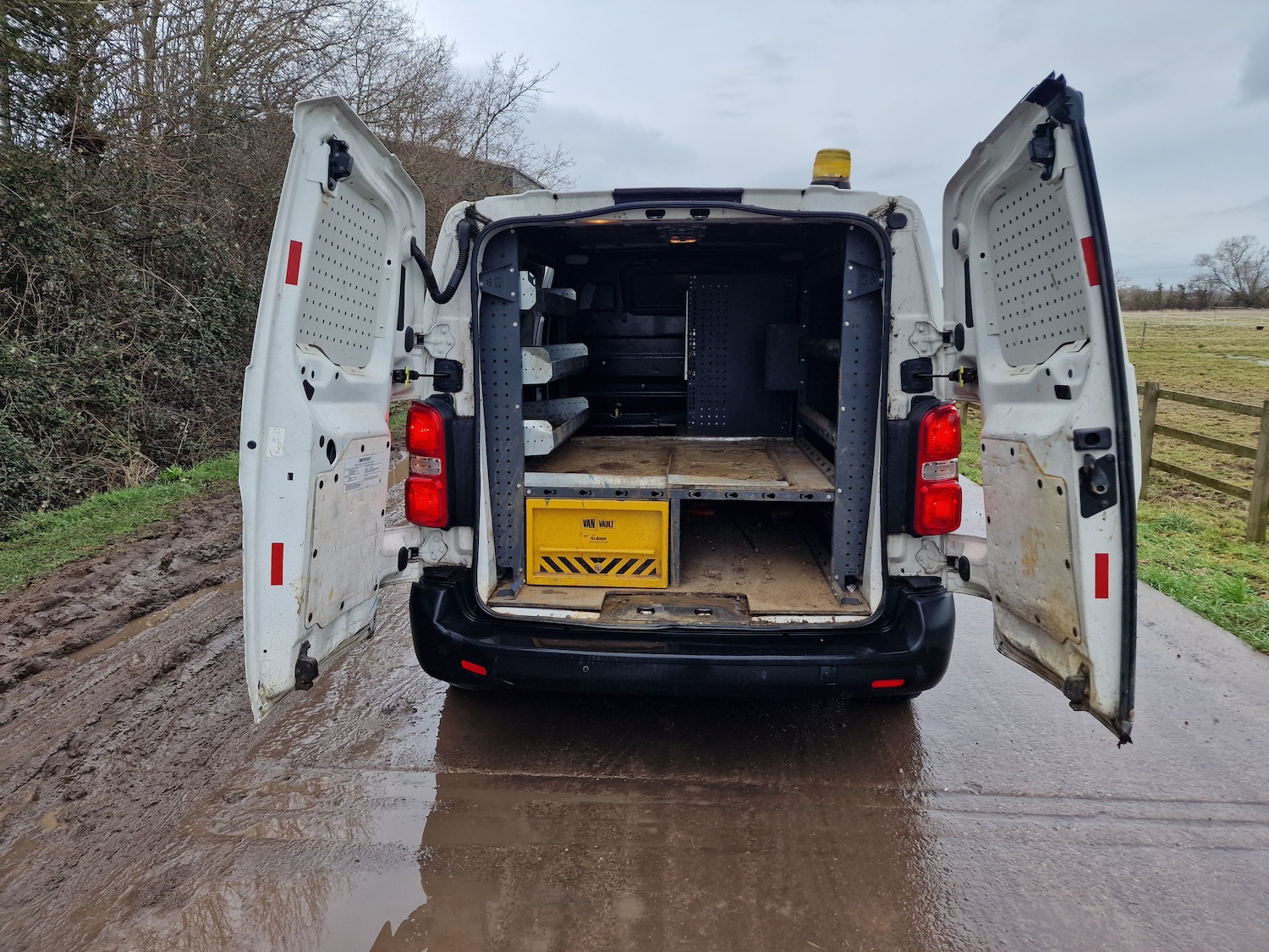 Used Peugeot Expert 2018 for sale - 77420281: Photo 8