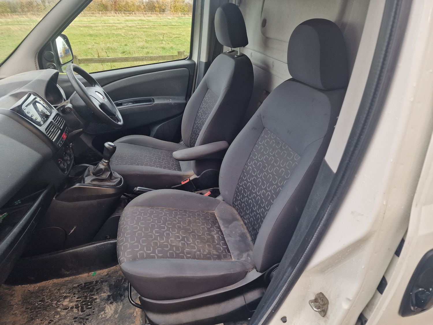 Used Fiat Doblo 2011 for sale - 76482836: Photo 12