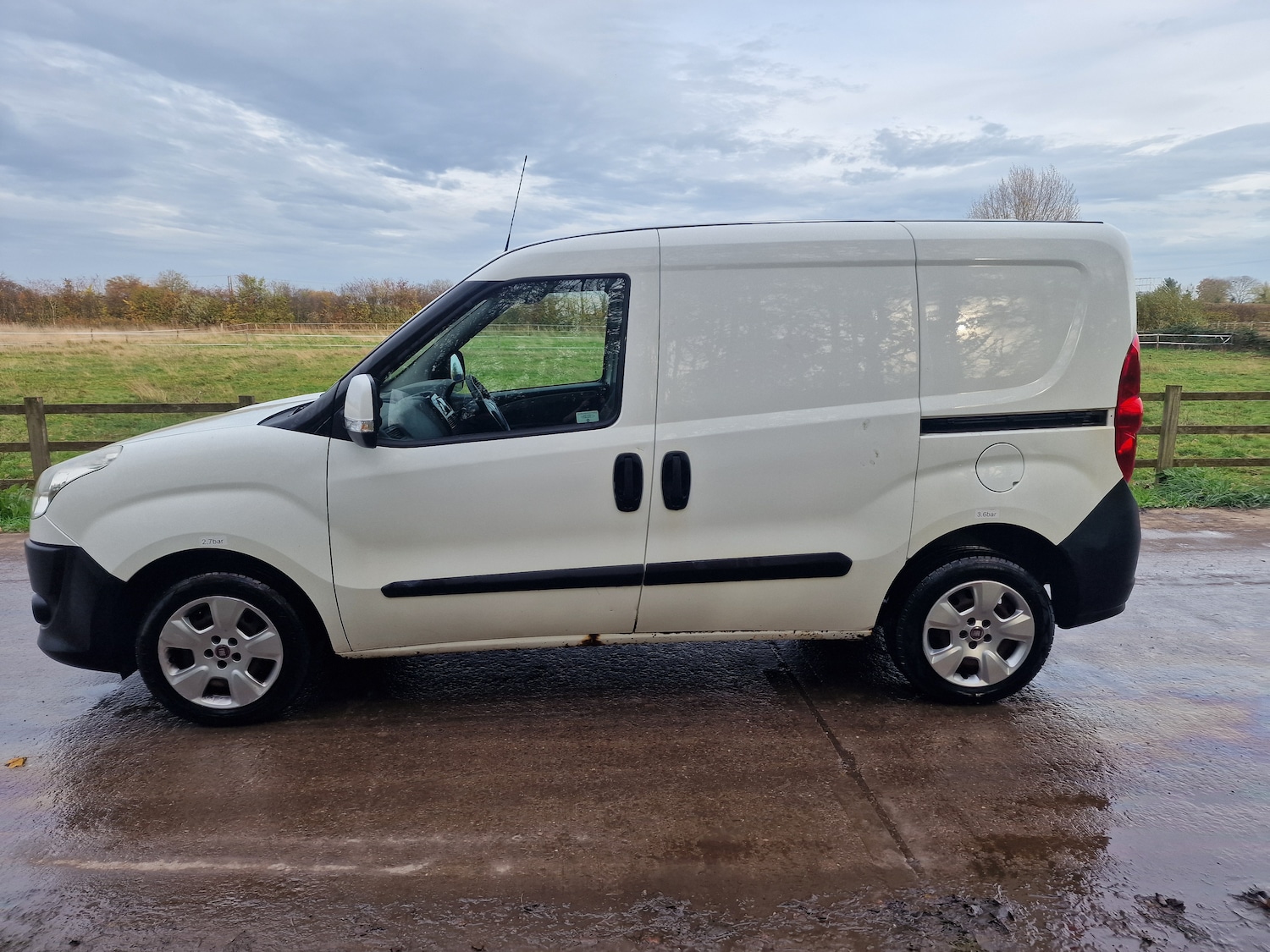 Used Fiat Doblo 2011 for sale - 76482836: Photo 9