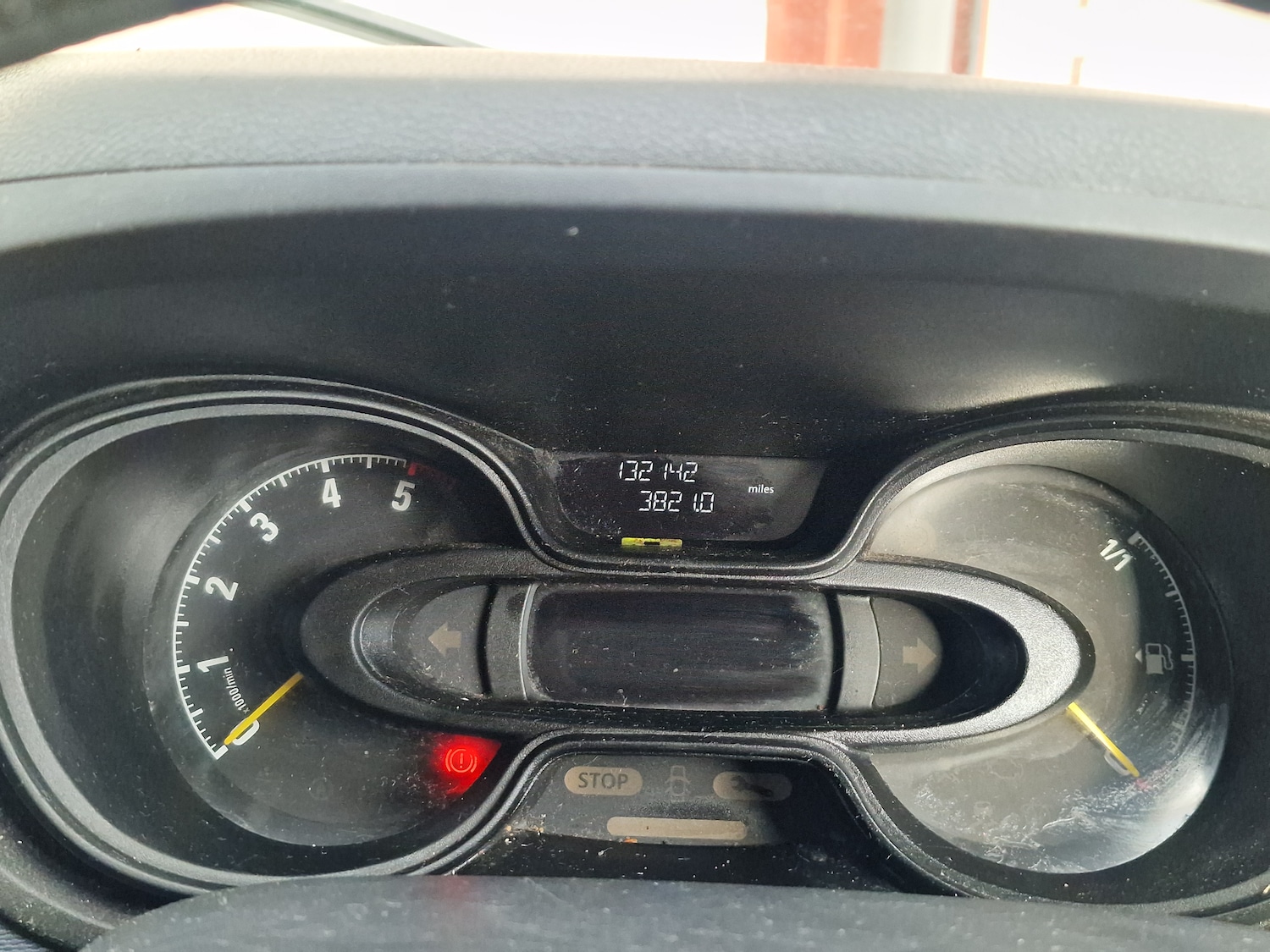 Used Vauxhall Vivaro 2015 for sale - 77845439: Photo 11