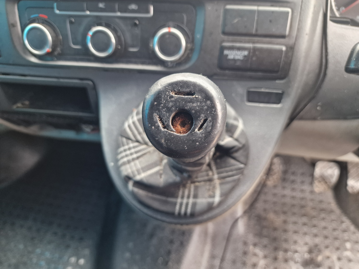 Used Volkswagen Transporter 2010 for sale - 78084645: Photo 14