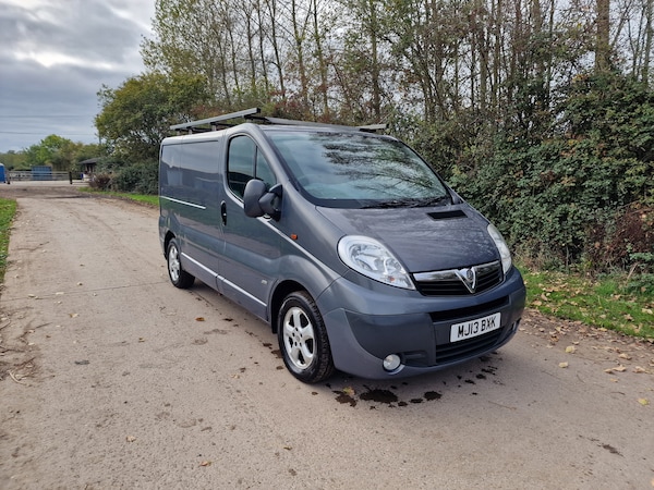 Used Vauxhall Vivaro 2013 for sale - 76198575: Photo 2