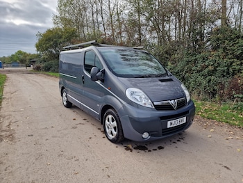 Used Vauxhall Vivaro 2013 for sale - 76198575: Photo 2