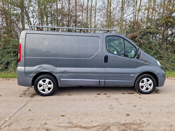 Used Vauxhall Vivaro 2013 for sale - 76198575: Photo 4