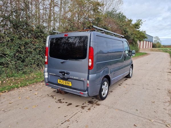 Used Vauxhall Vivaro 2013 for sale - 76198575: Photo 5