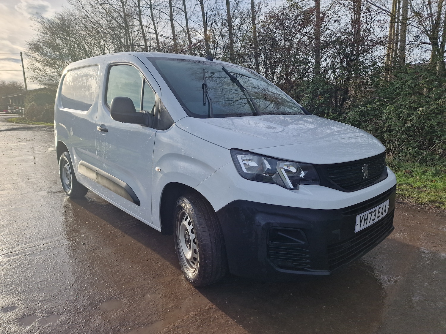 Used Peugeot Partner 2023 for sale - 76763349: Photo 1