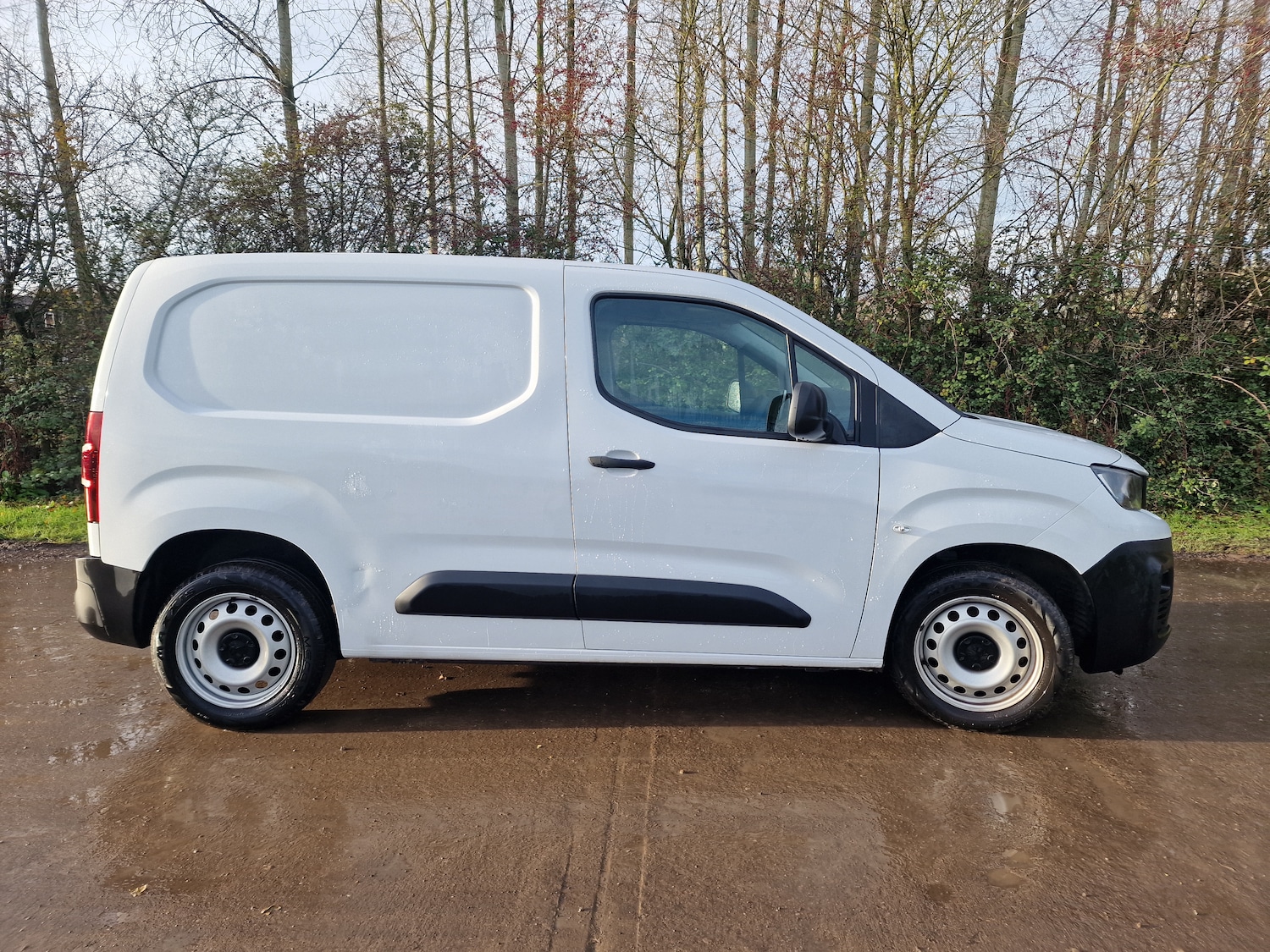 Used Peugeot Partner 2023 for sale - 76763349: Photo 4