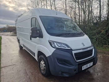 Used Peugeot Boxer 2017 for sale - 76958695: Photo