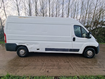 Used Peugeot Boxer 2017 for sale - 76958695: Photo