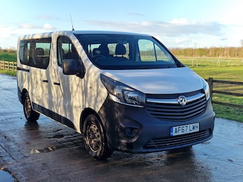 Vauxhall Vivaro feature image