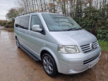 Used Volkswagen Transporter Shuttle 2009 for sale - 76565129: Photo