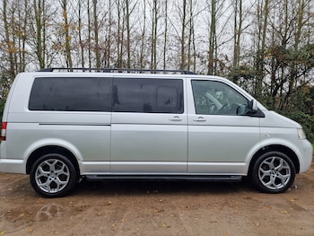 Used Volkswagen Transporter Shuttle 2009 for sale - 76565129: Photo