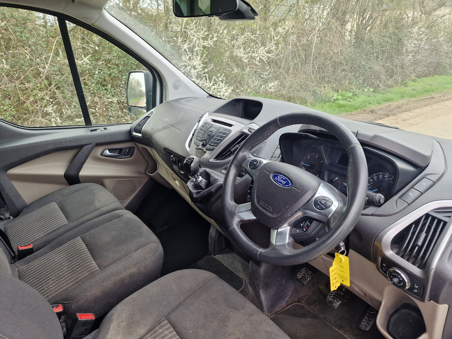 Used Ford Tourneo Custom 2015 for sale - 77988899: Photo 18