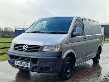 Used Volkswagen Transporter 2005 for sale - 77515483: Photo
