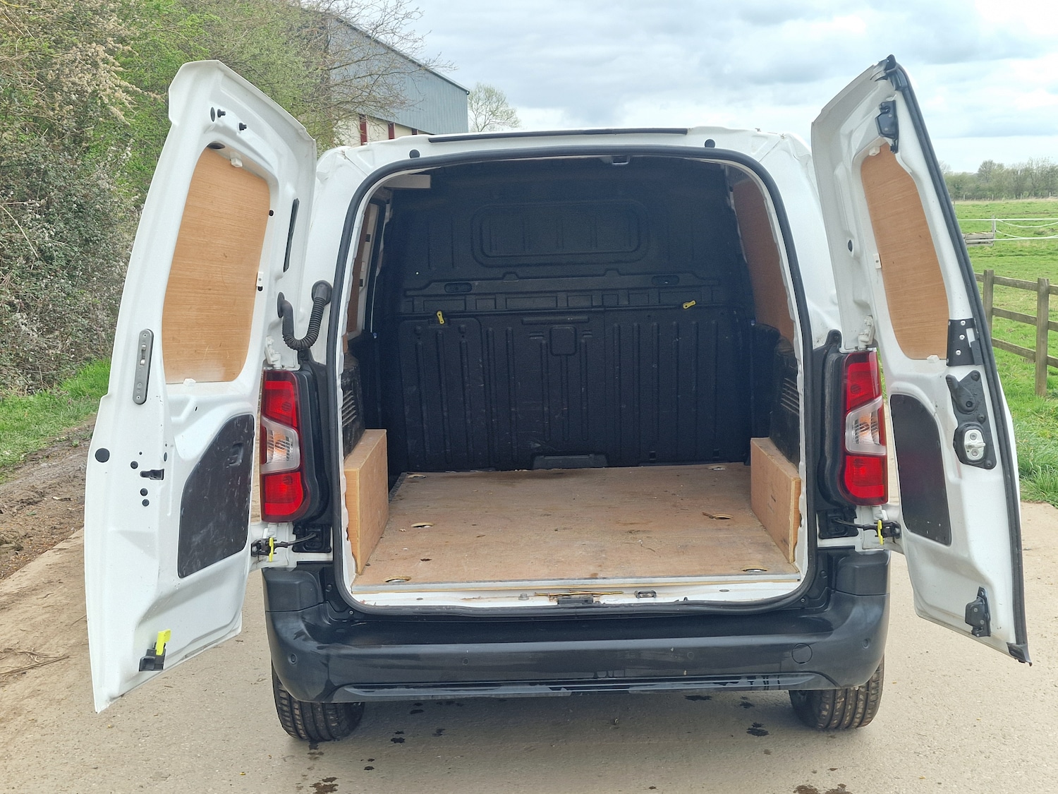 Used Citroen Berlingo 2020 for sale - 78106019: Photo 7