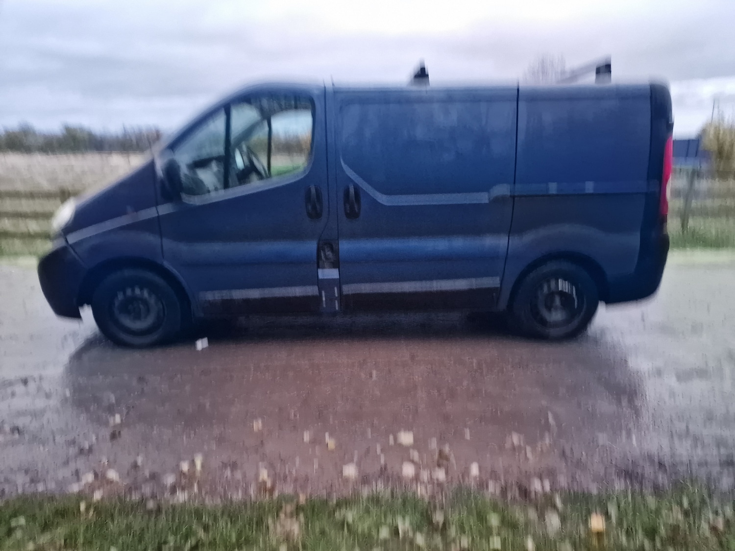 Used Vauxhall Vivaro 2004 for sale - 76470629: Photo 11