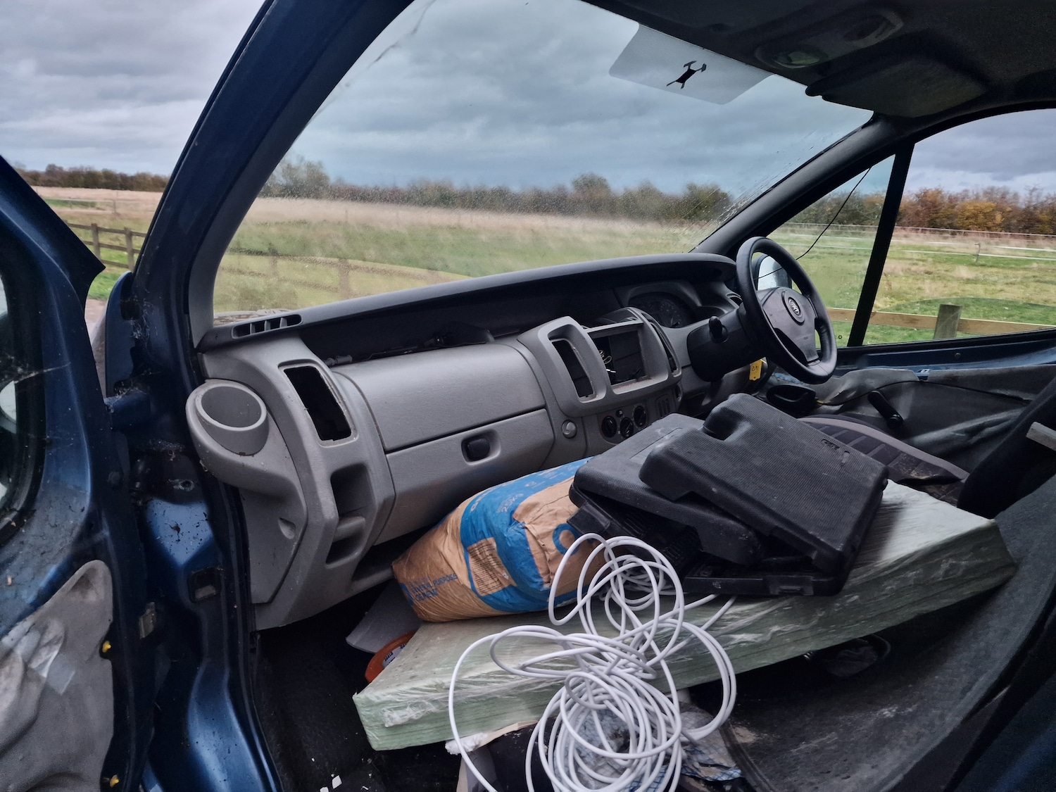 Used Vauxhall Vivaro 2004 for sale - 76470629: Photo 13