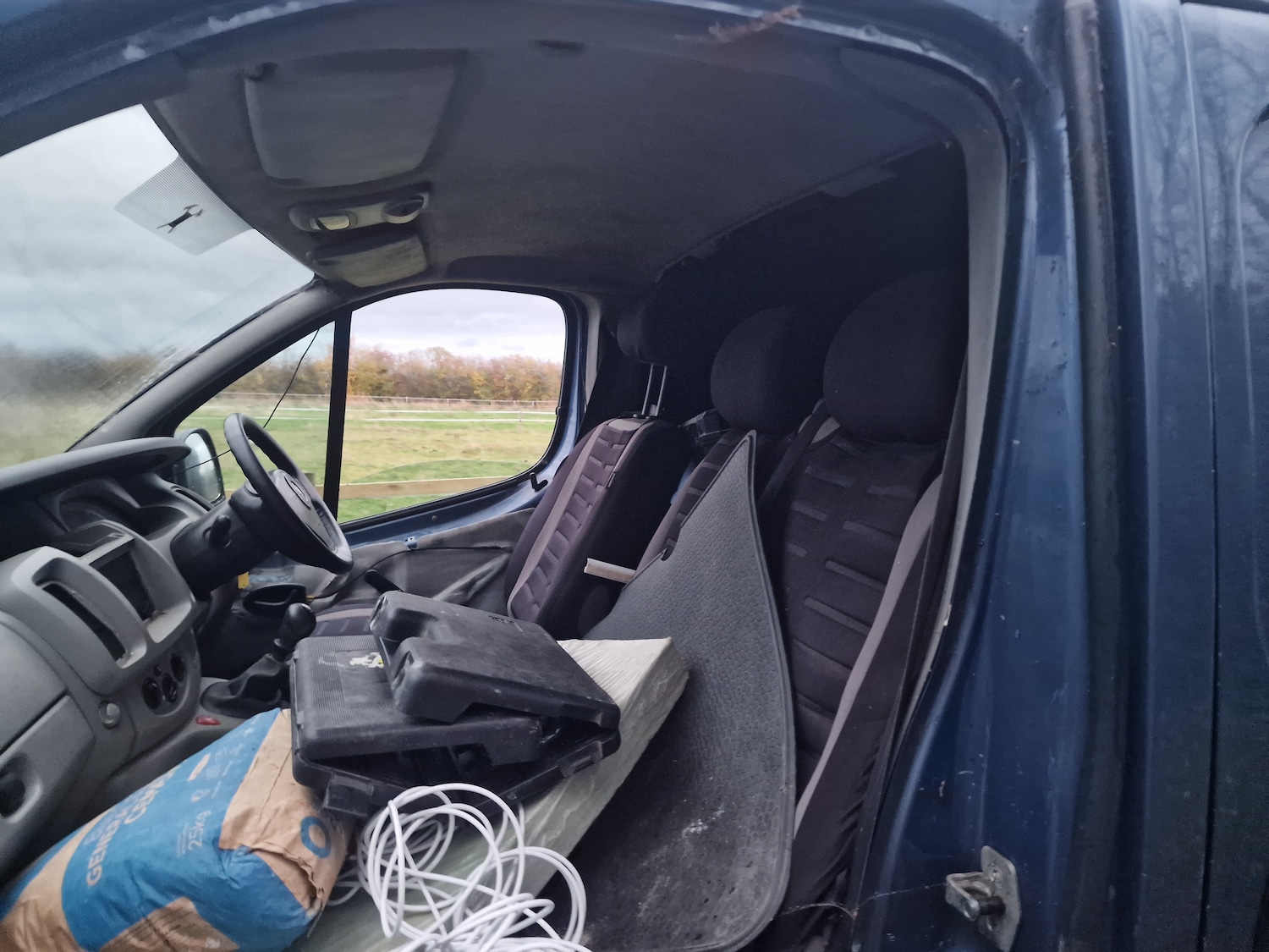 Used Vauxhall Vivaro 2004 for sale - 76470629: Photo 14