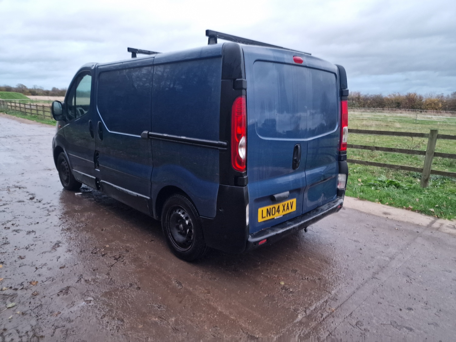 Used Vauxhall Vivaro 2004 for sale - 76470629: Photo 6