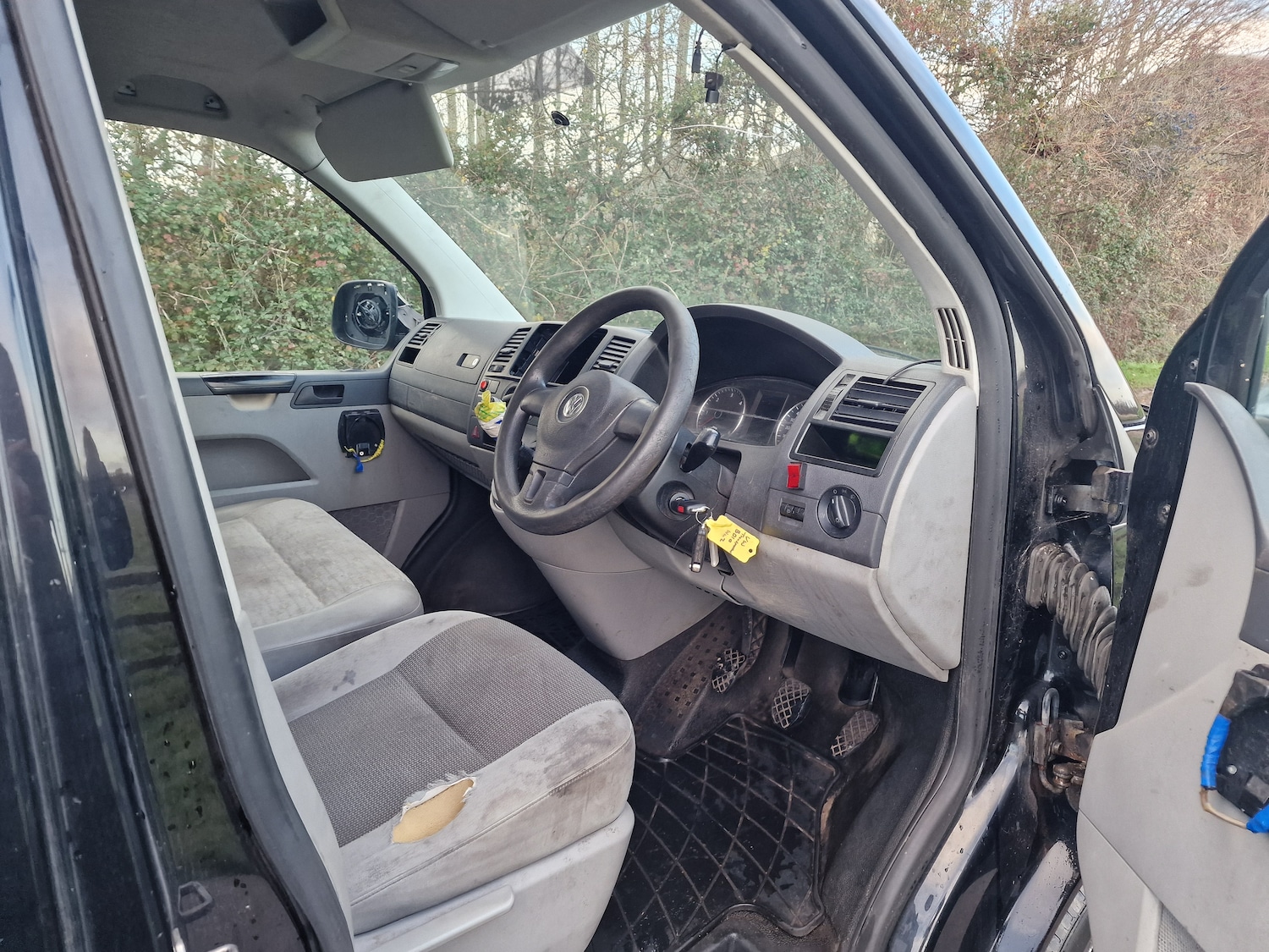 Used Volkswagen Transporter 2010 for sale - 76919879: Photo 12