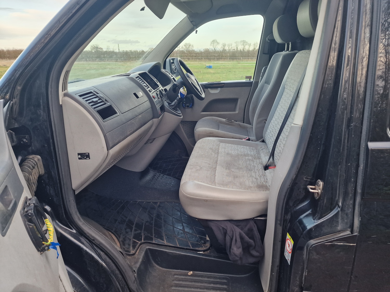 Used Volkswagen Transporter 2010 for sale - 76919879: Photo 15