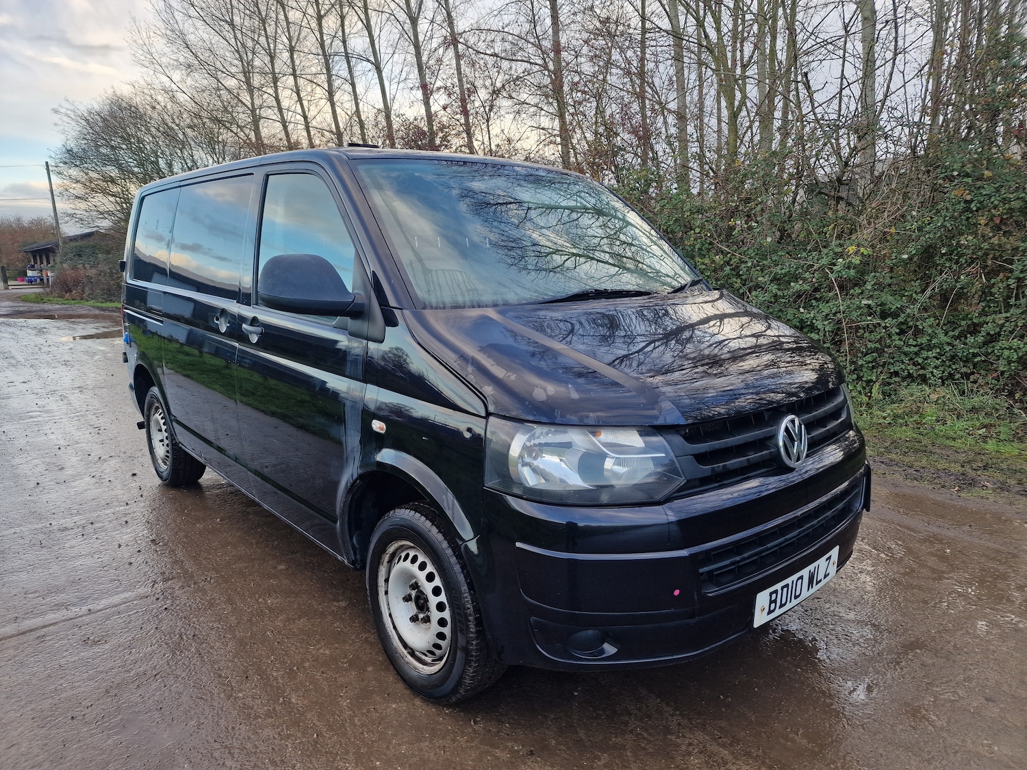 Used Volkswagen Transporter 2010 for sale - 76919879: Photo 2