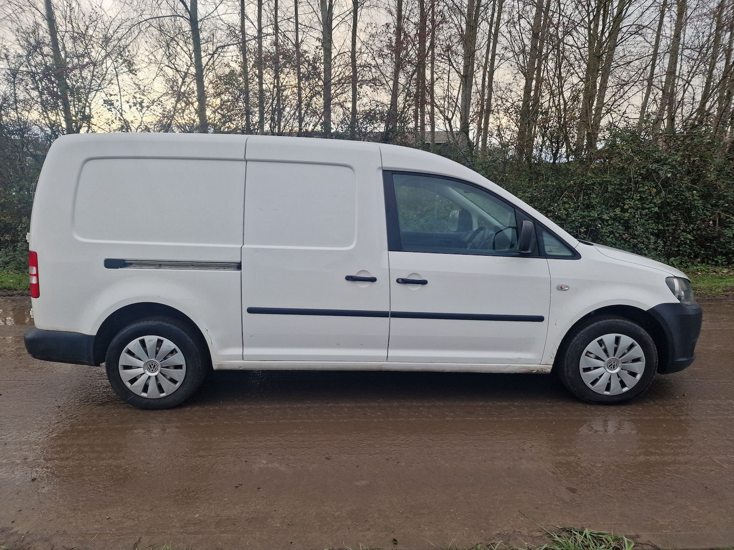 Used Volkswagen Caddy Maxi 2012 for sale - 76762194: Photo 4