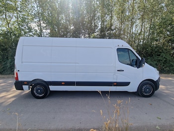 Used Renault Master 2018 for sale - 79275361: Photo