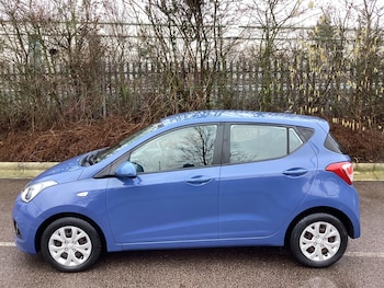 Used Hyundai i10 2016 for sale - 77413901: Photo