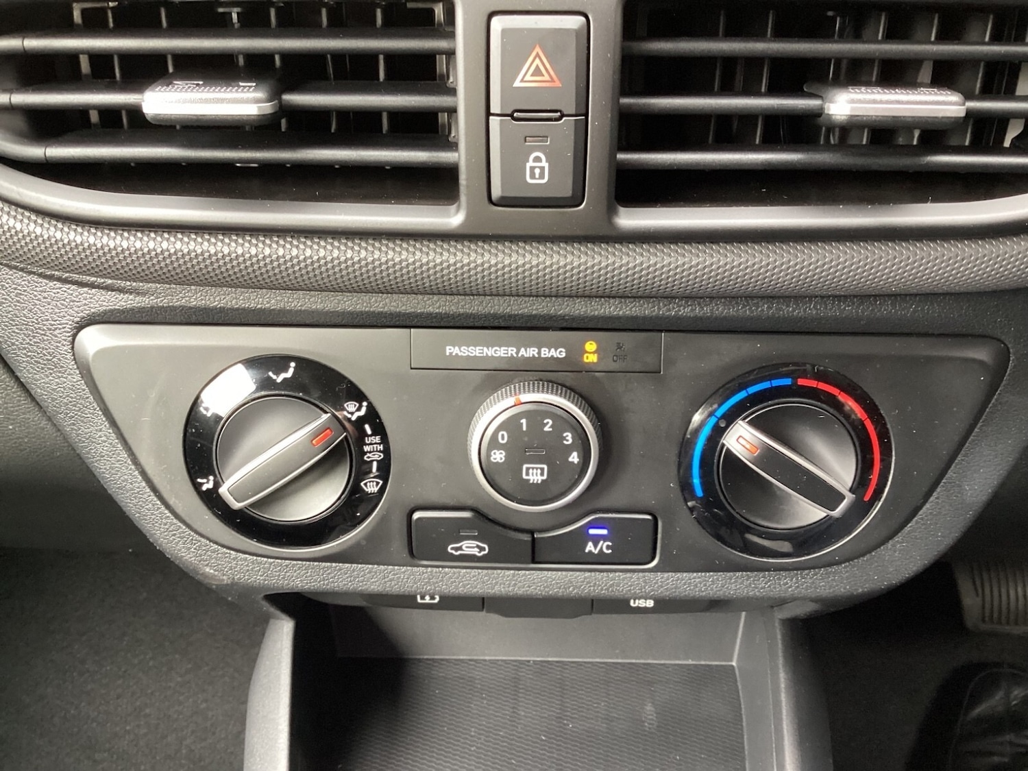 Used Hyundai i10 2025 for sale - 76556822: Photo 31