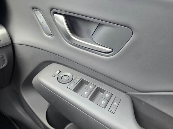 Used Hyundai KONA 2024 for sale - 75354787: Photo 31