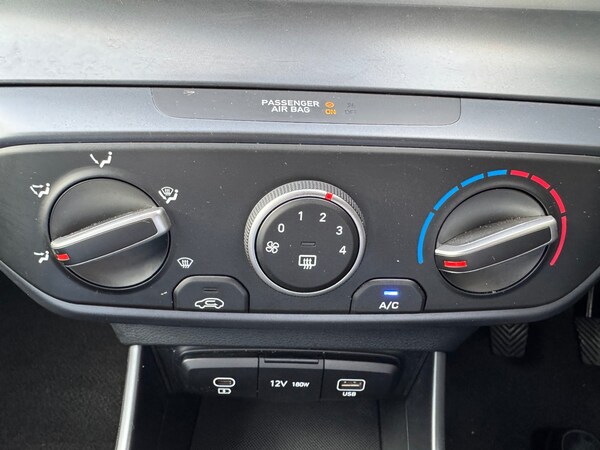 Used Hyundai i20 2024 for sale - 75354810: Photo 33