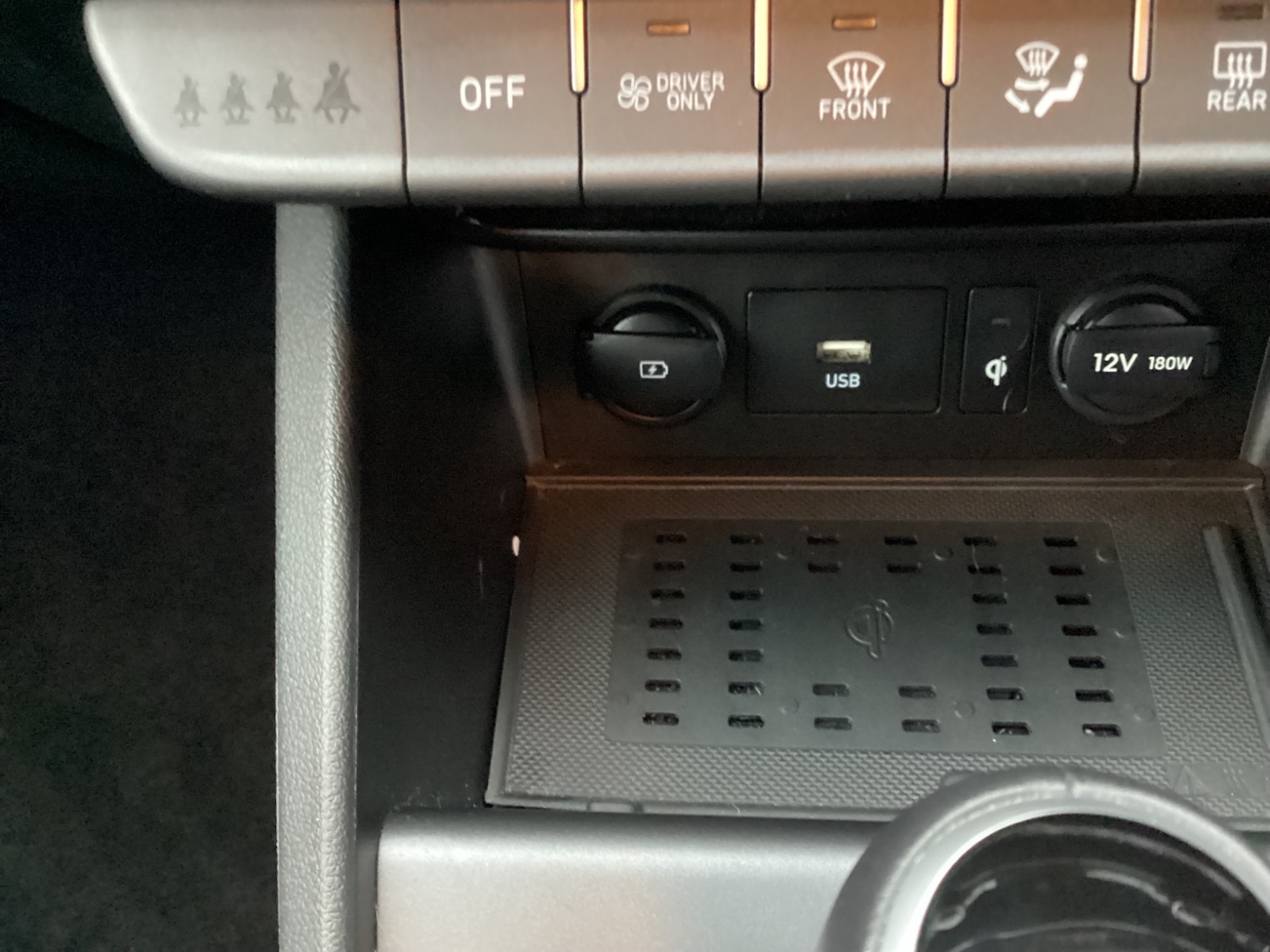 Used Hyundai KONA 2022 for sale - 77043012: Photo 34