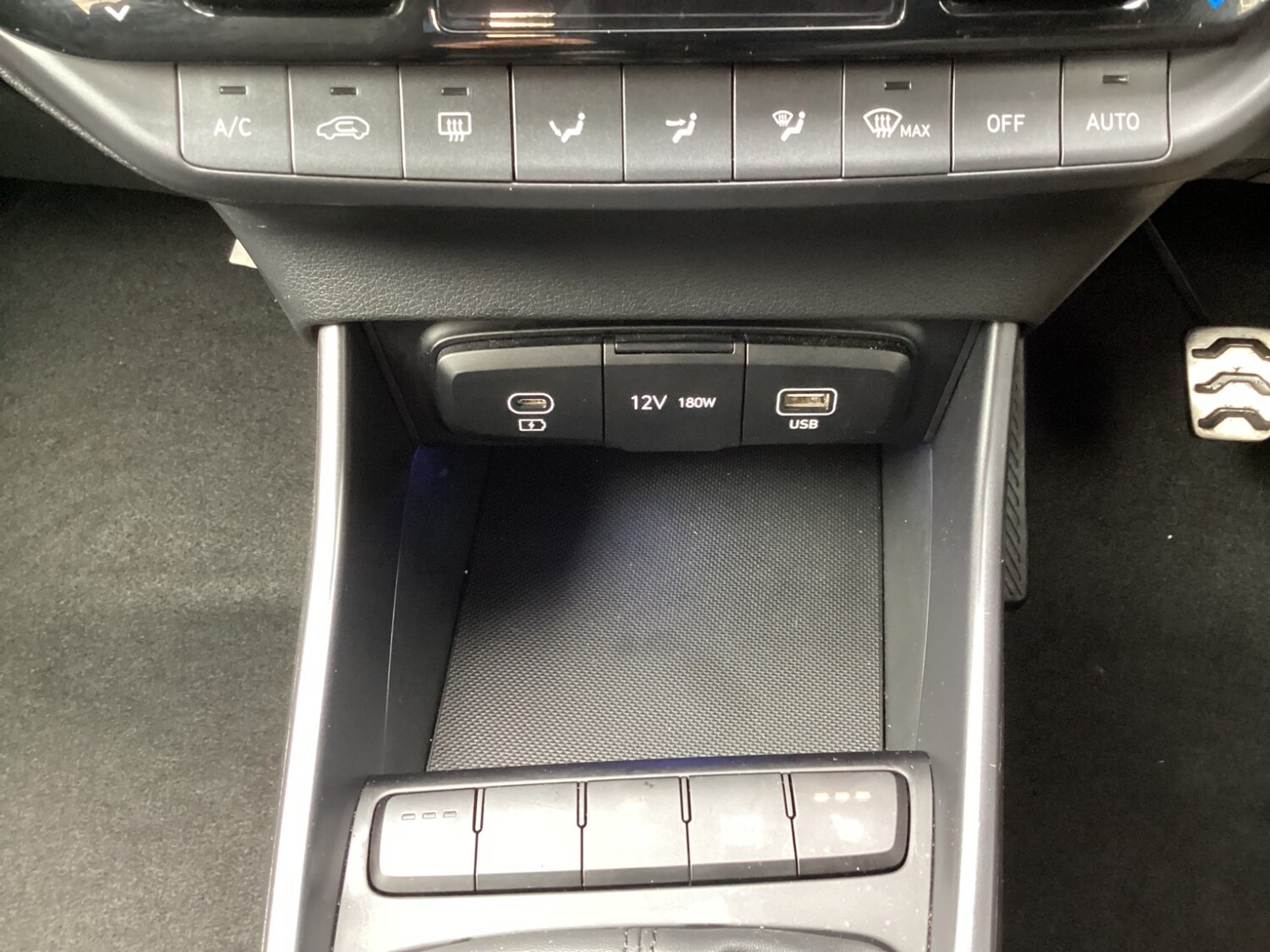 Used Hyundai BAYON 2024 for sale - 76372906: Photo 32