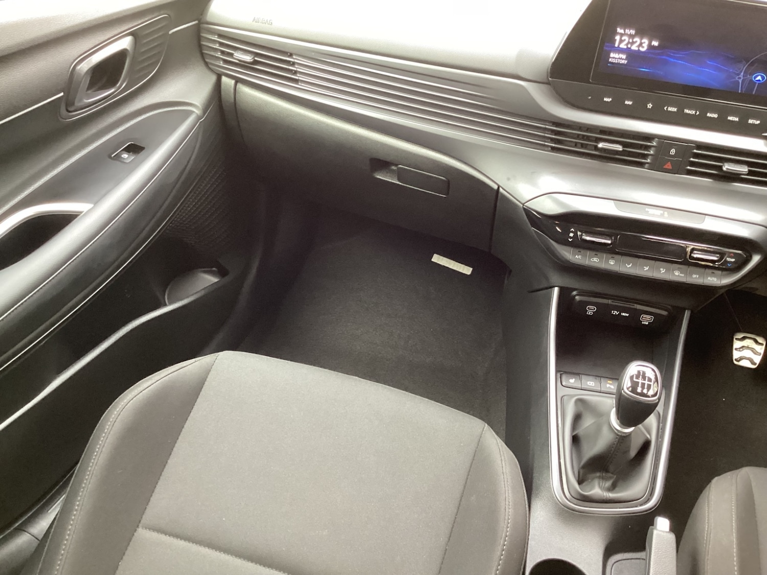 Used Hyundai BAYON 2024 for sale - 76372906: Photo 45