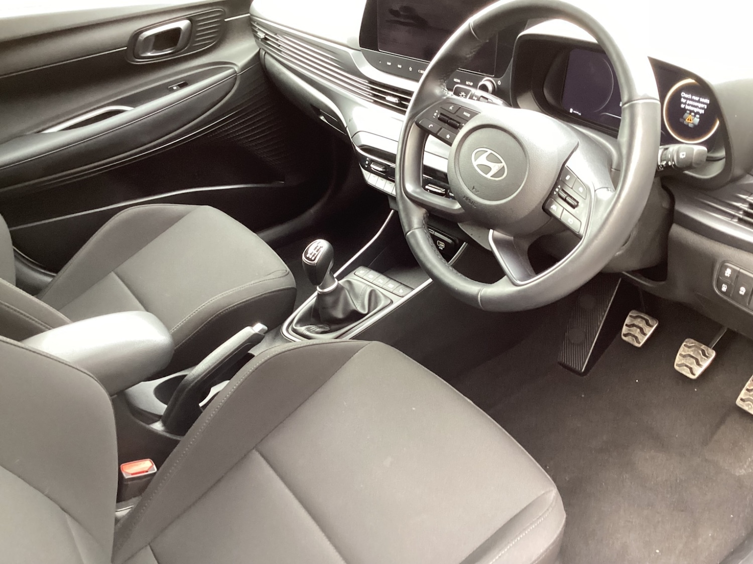 Used Hyundai BAYON 2024 for sale - 76372906: Photo 52