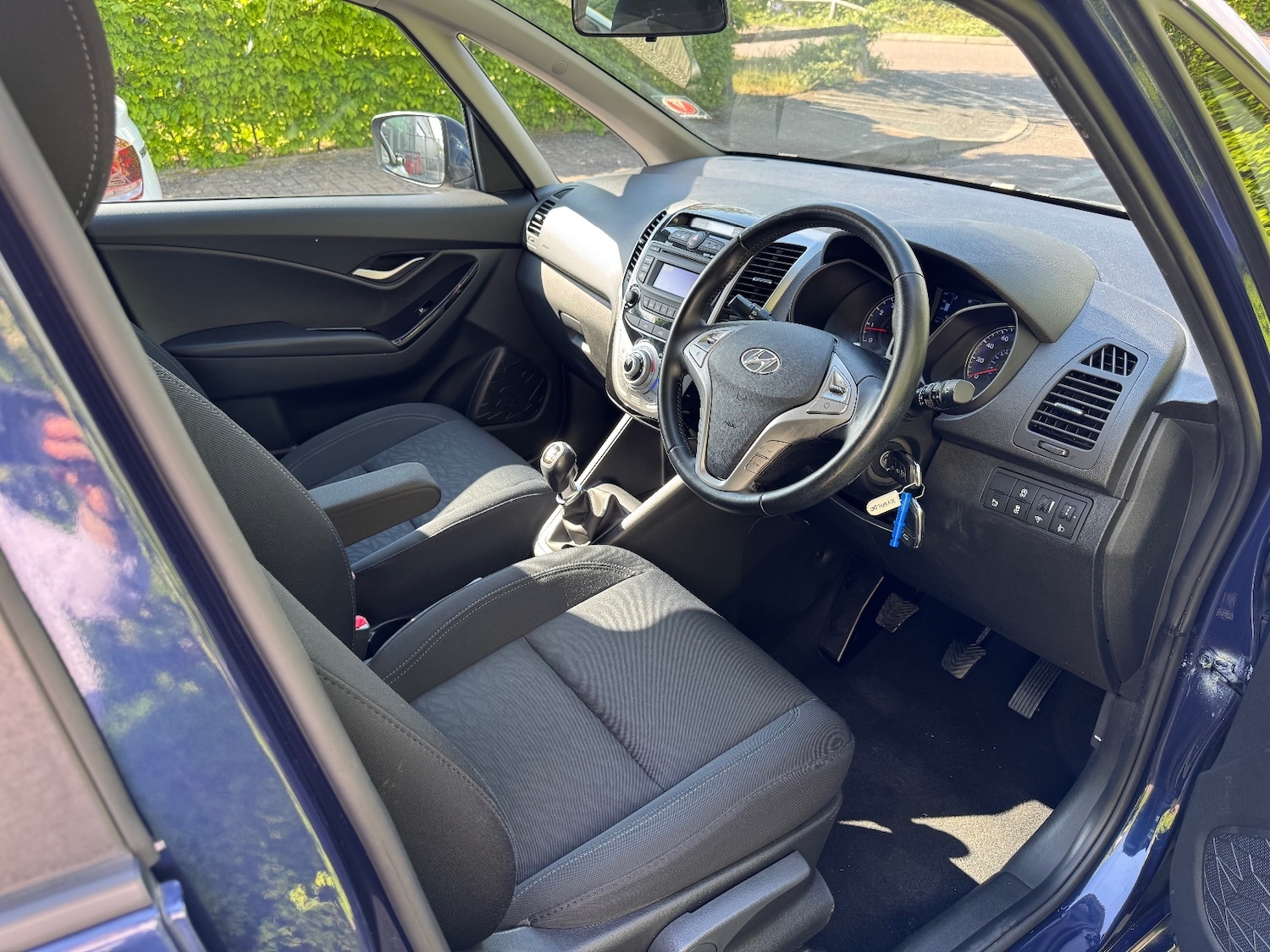 Vehicle 29