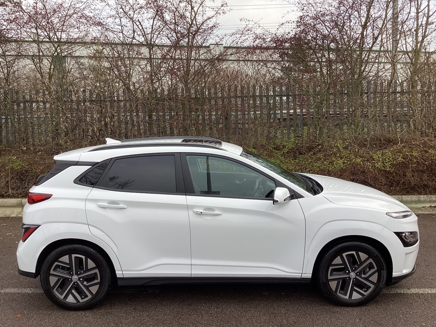 Used Hyundai KONA 2023 for sale - 76915108: Photo 8