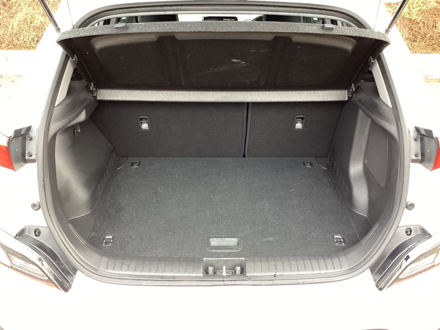 Used Hyundai KONA 2023 for sale - 76915108: Photo 9