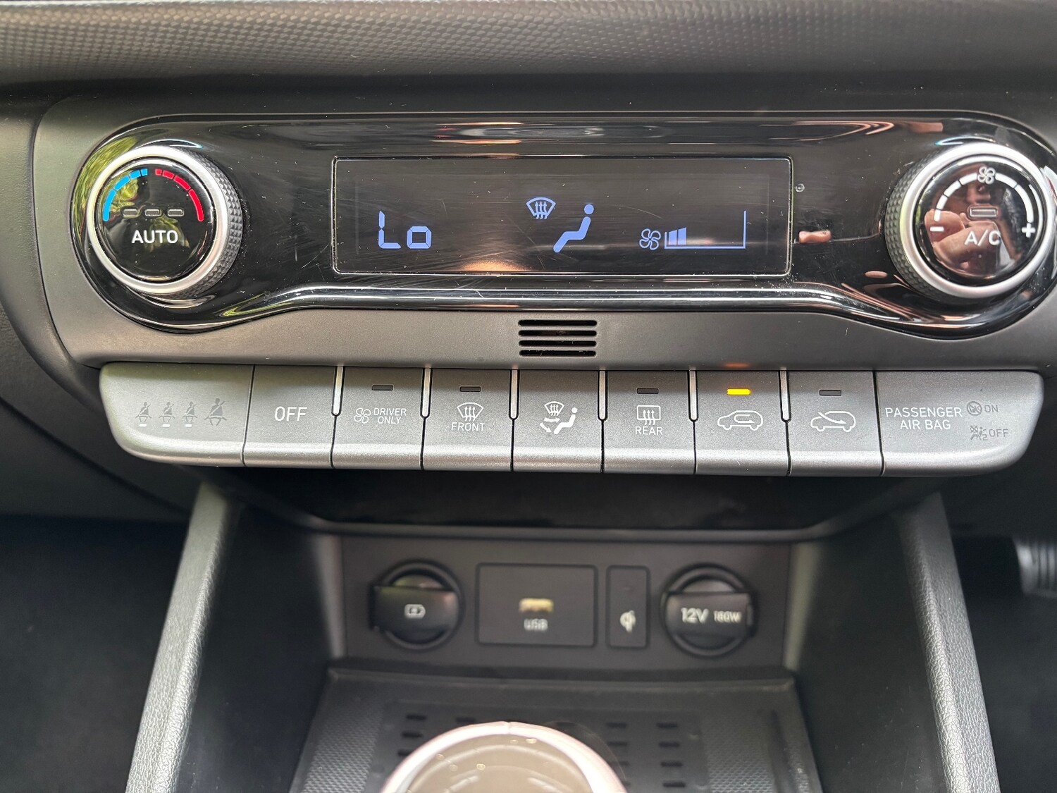 Used Hyundai KONA 2021 for sale - 76067098: Photo 24