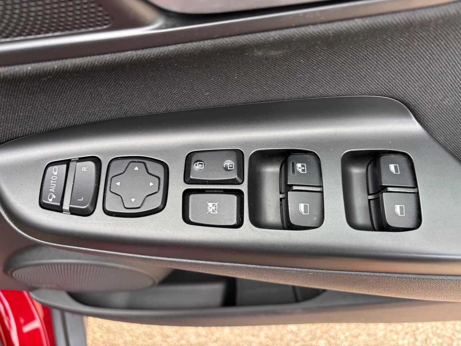 Used Hyundai KONA 2021 for sale - 76067098: Photo 29