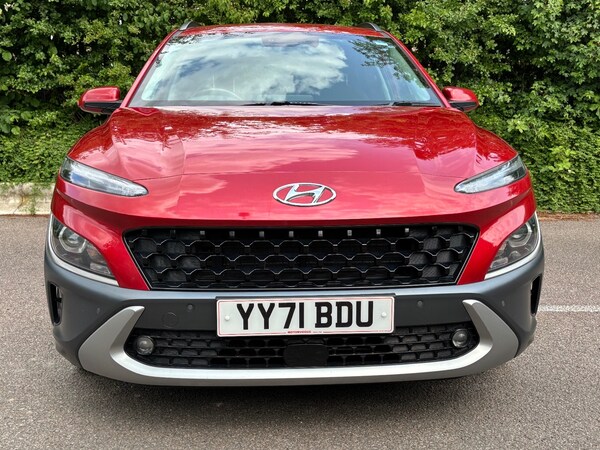 Used Hyundai KONA 2021 for sale - 76067098: Photo 2