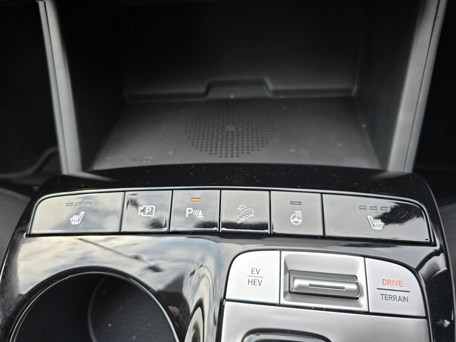 Vehicle 33