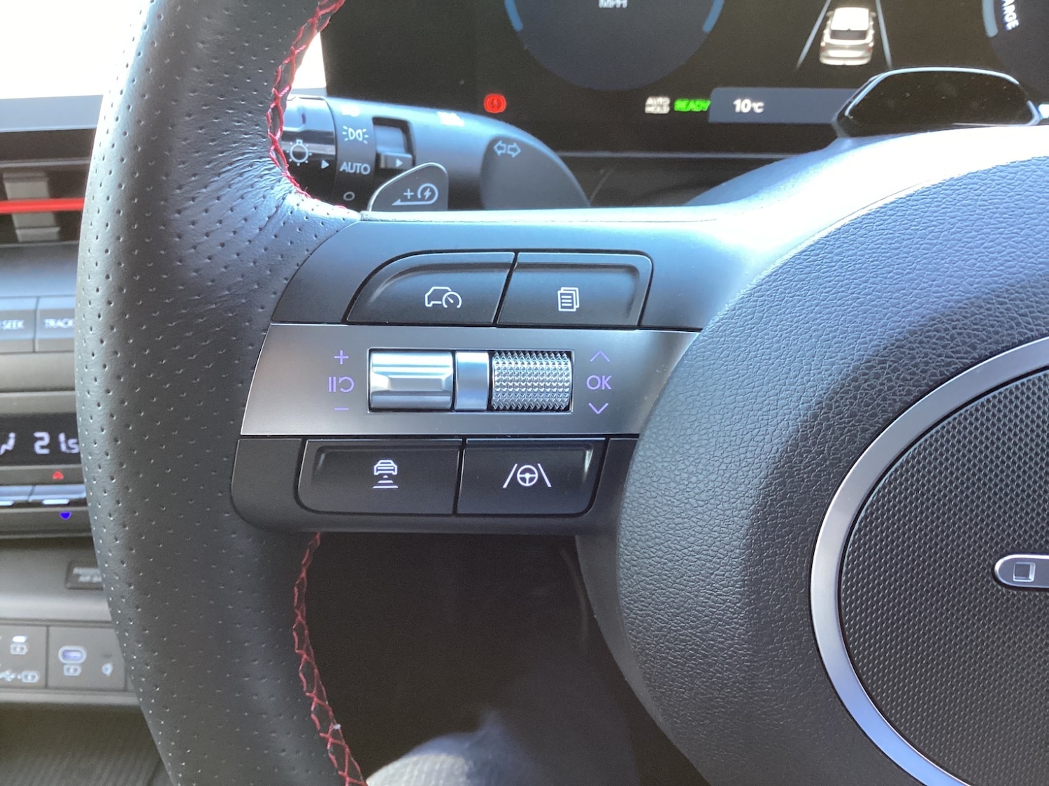 Used Hyundai KONA 2025 for sale - 76096030: Photo 26