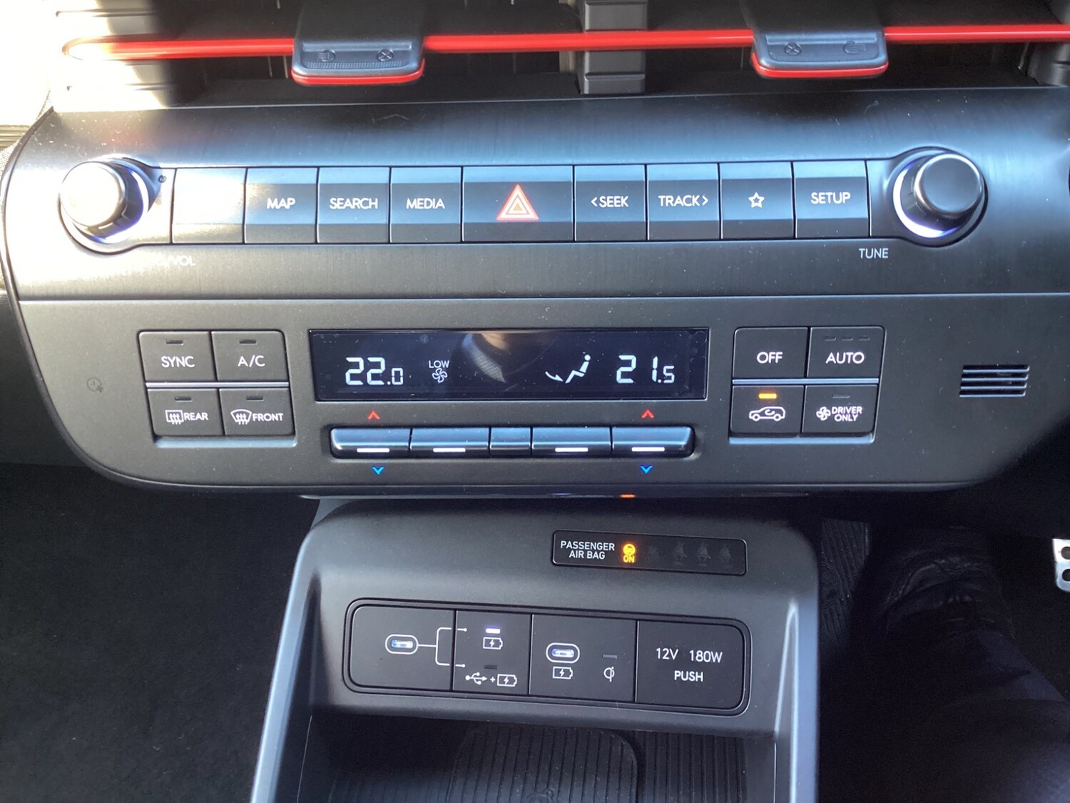 Used Hyundai KONA 2025 for sale - 76096030: Photo 30