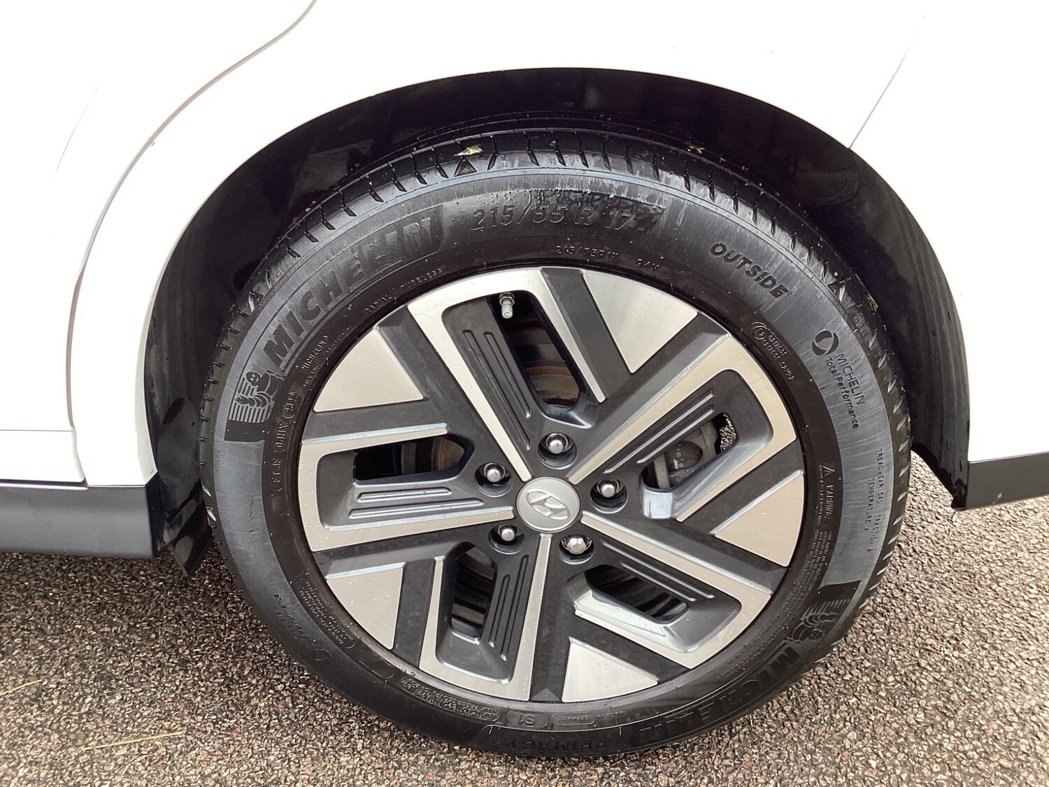 Used Hyundai KONA 2023 for sale - 77995059: Photo 13