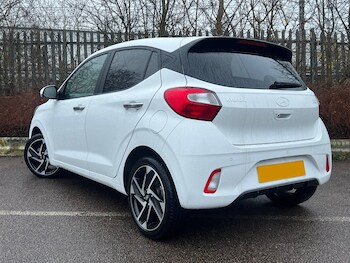Used Hyundai i10 2024 for sale - 75354583: Photo