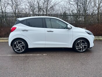 Used Hyundai i10 2024 for sale - 75354583: Photo